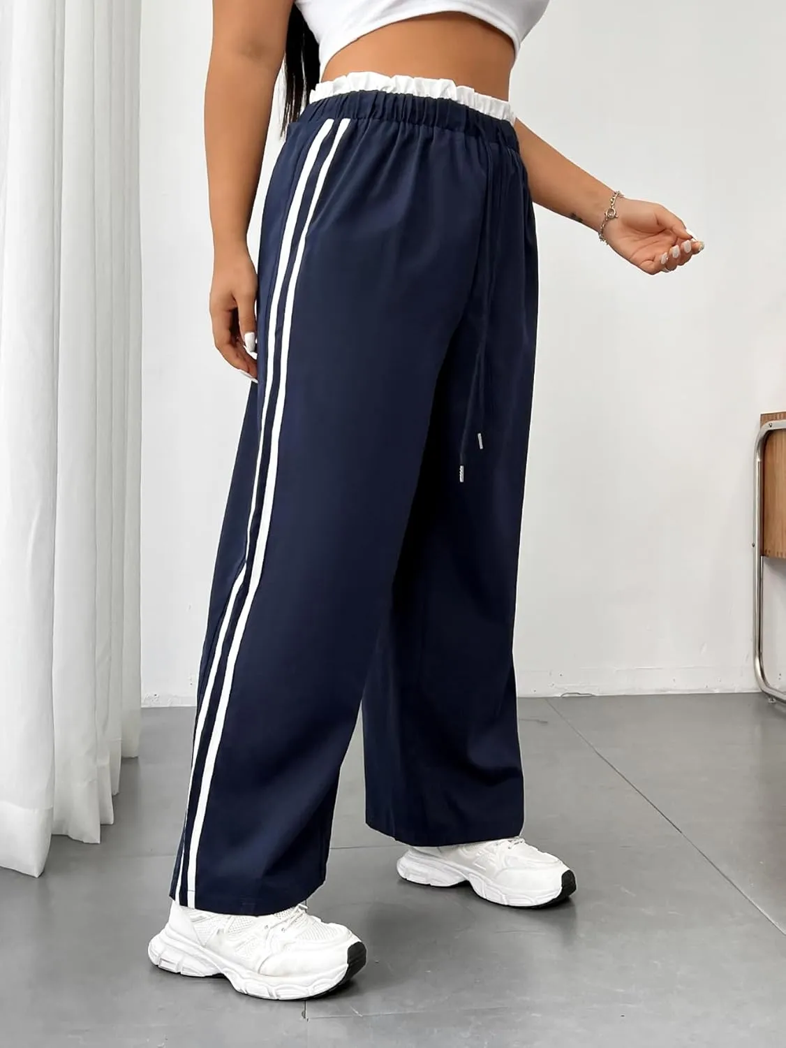 Floerns Women's Plus Size Drawstring High Waisted Side Stripe Straight Wide Leg Pants
