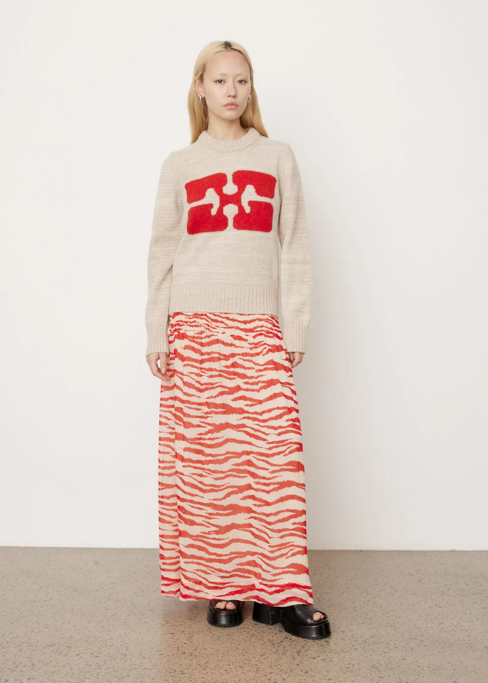 Graphic O-Neck Pullover