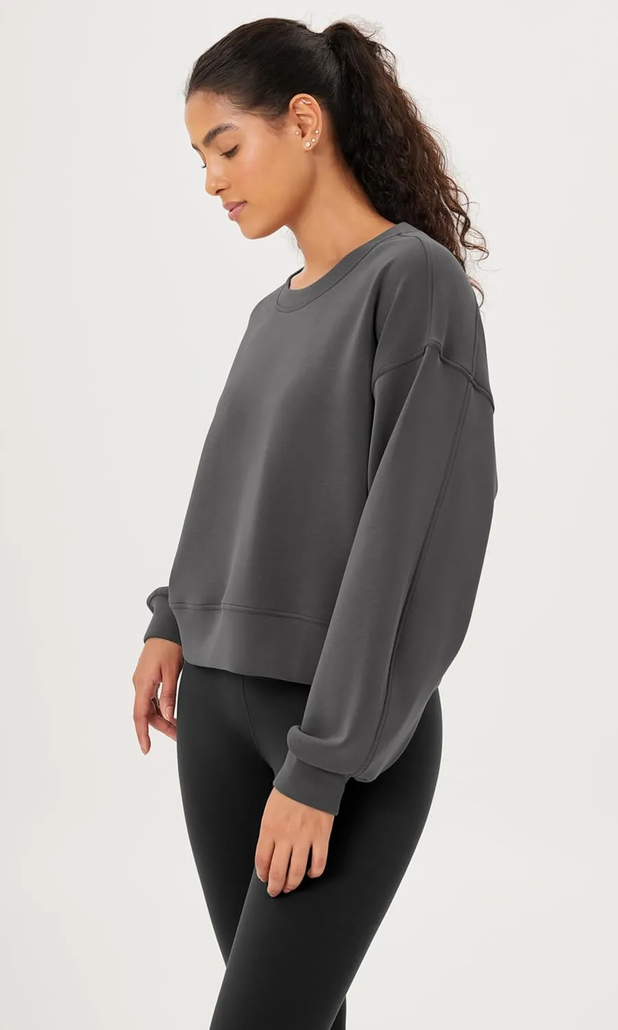 ODODOS Modal Soft Long Sleeve Cropped Sweatshirts for Women Oversized Crew Neck Pullover Crop Top