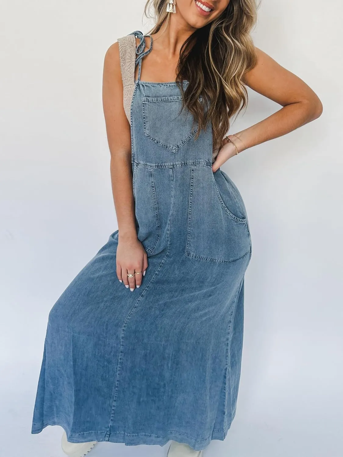 utcoco Women's 2025 Summer Casual Sleeveless Denim Maxi Dress Spaghetti Strap Swing Jean Overall Dress with Pockets