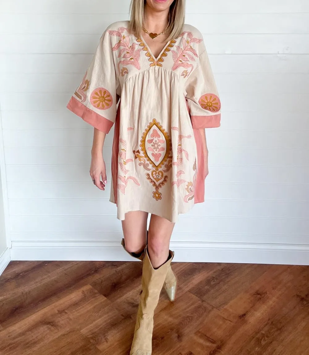 Women Bohemian Floral Mini Dress V Neck Flare Sleeve Sundress Loose Fit Flowy Beach Dress Summer Holiday Dress